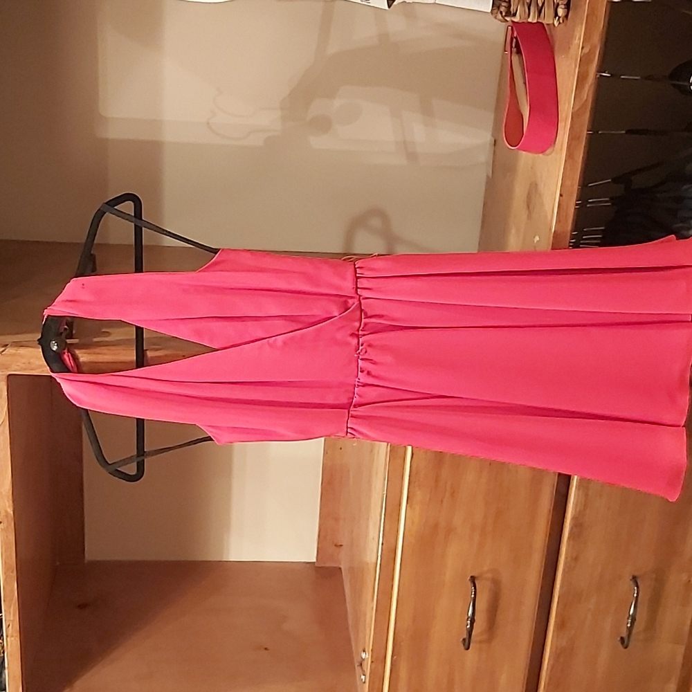 Dress - Picture 5 of 6